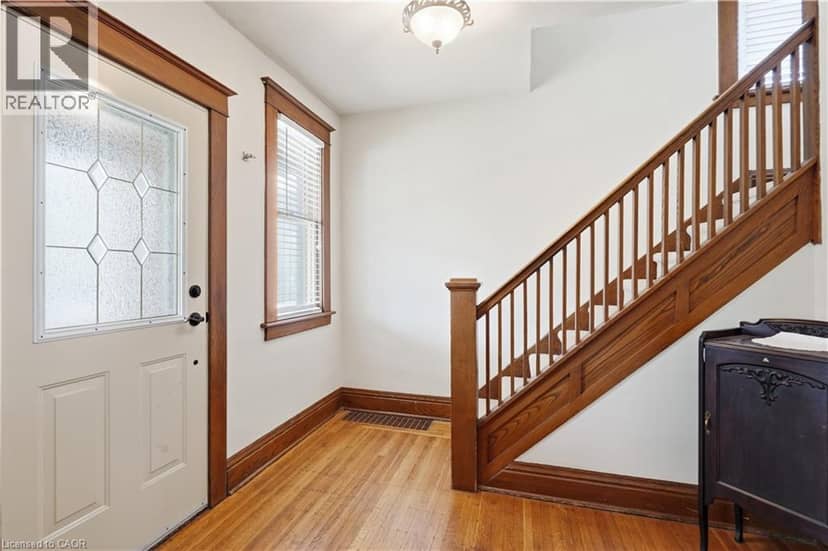 163 GROSVENOR Avenue S, Hamilton, photo 8