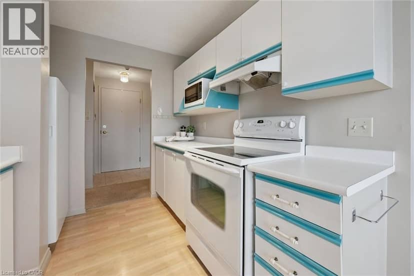 30 BLUE SPRINGS Drive Unit# 307 — photo 15 of 39