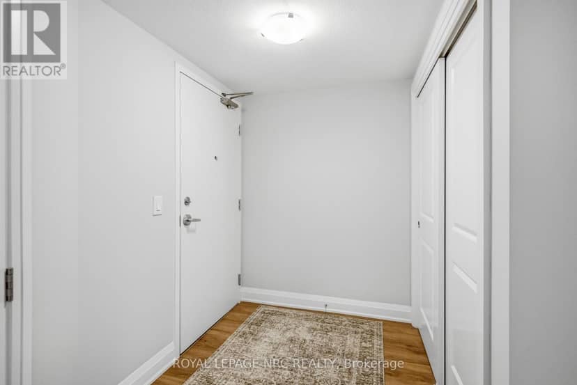 109 - 120 Summersides Boulevard — photo 4 of 39