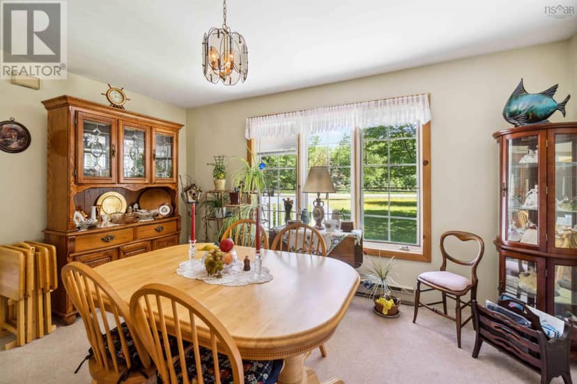 729 Parker Mountain Road — photo 10 of 40