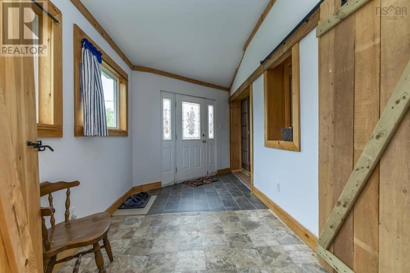 217 McAuley Road — photo 5 of 21
