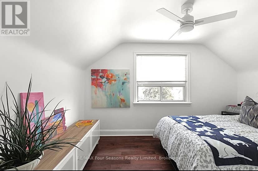 50 Amaranth Street W — photo 25 of 40