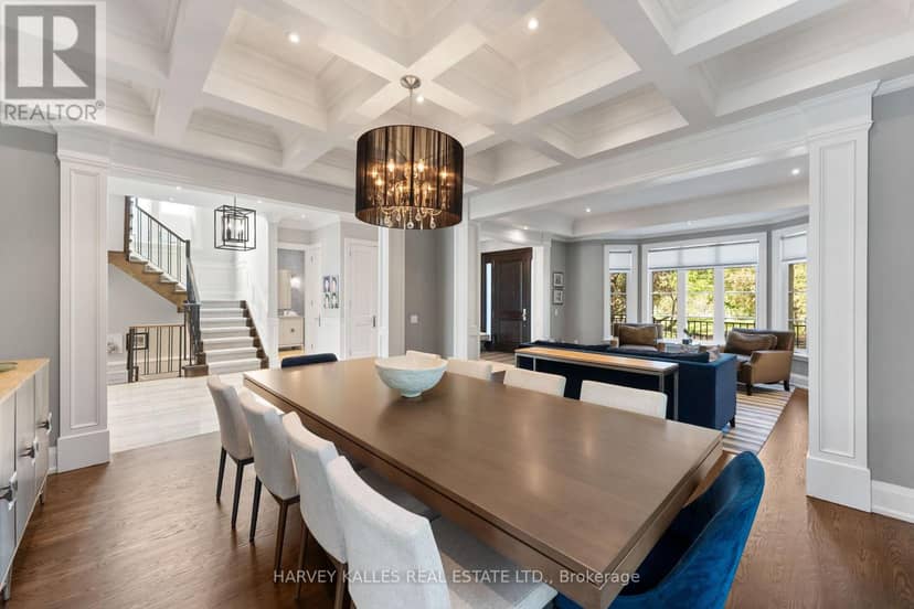 717 Woburn Avenue — photo 12 of 40