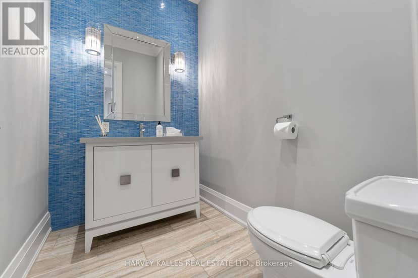 717 Woburn Avenue — photo 24 of 40