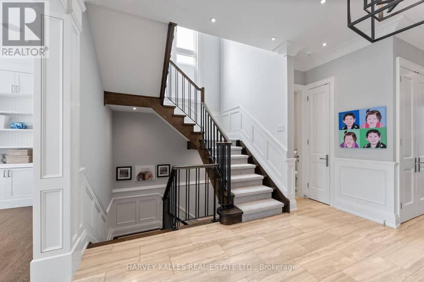 717 Woburn Avenue — photo 25 of 40