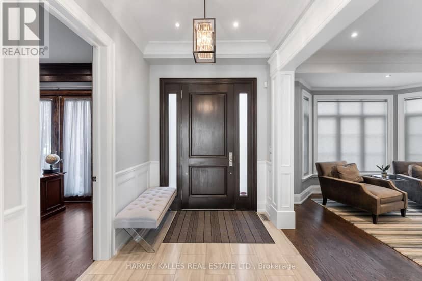 717 Woburn Avenue — photo 4 of 40