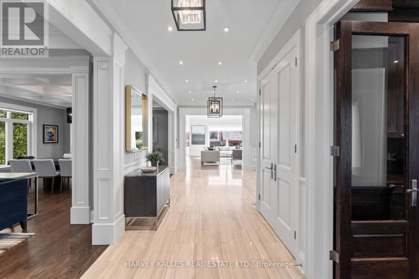 717 Woburn Avenue — photo 5 of 40