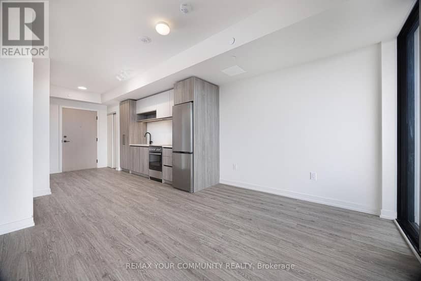 1005 - 181 Sterling Road — photo 12 of 40