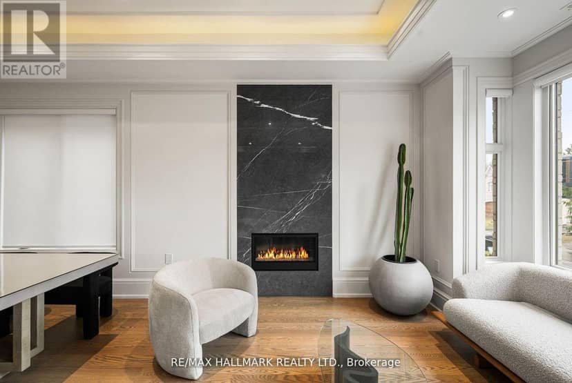 210 Horsham Avenue, Toronto, photo 5