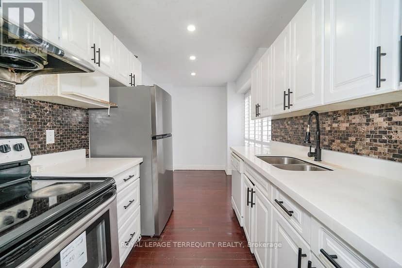 7 - 91 Rameau Drive — photo 11 of 27