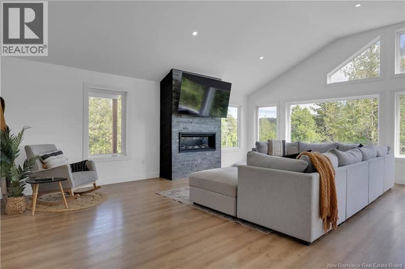 34 Maple Hill Lane — photo 15 of 39