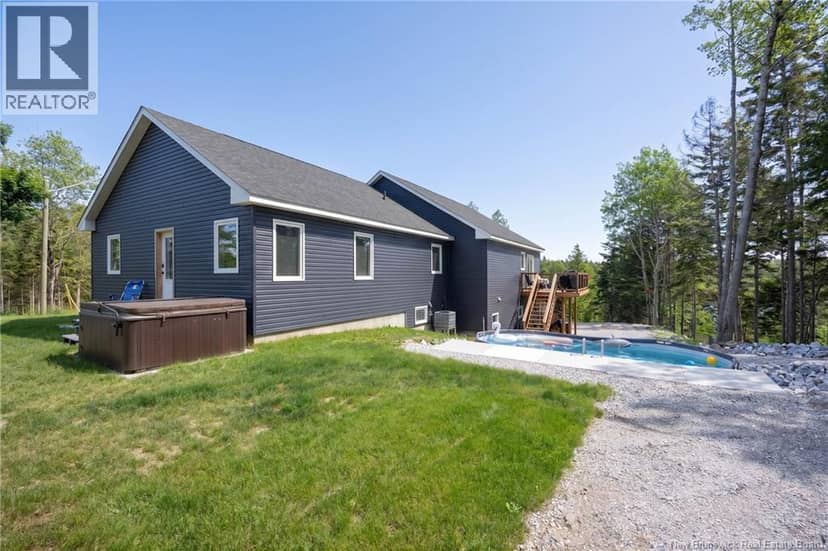 34 Maple Hill Lane — photo 9 of 39