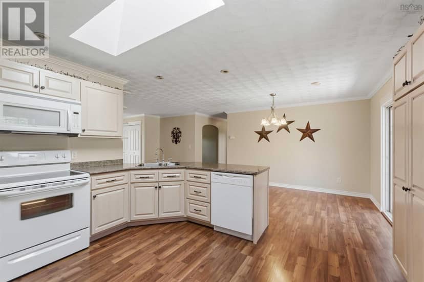 62 Shreve Street — photo 18 of 40
