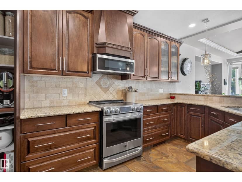 20 Kingsmoor Cl — photo 9 of 40