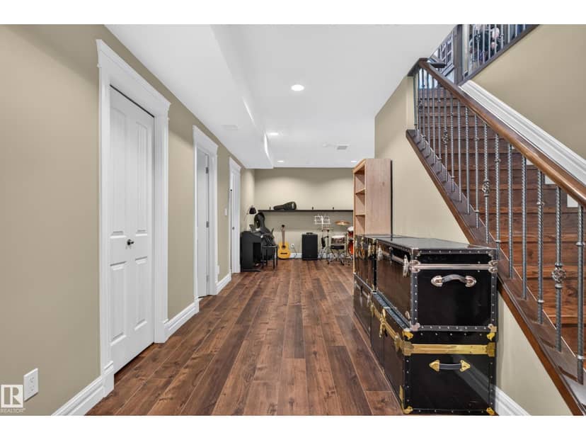 20 Kingsmoor Cl — photo 30 of 40