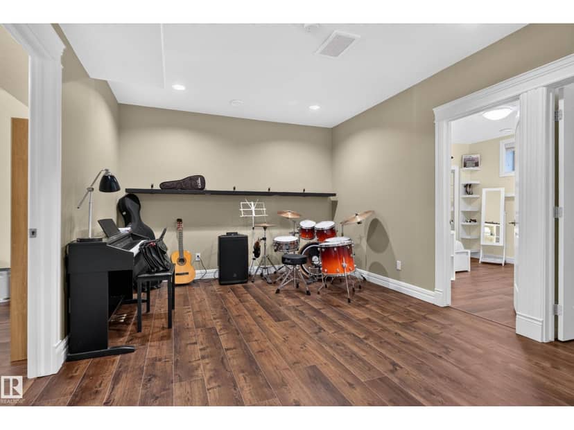 20 Kingsmoor Cl — photo 31 of 40