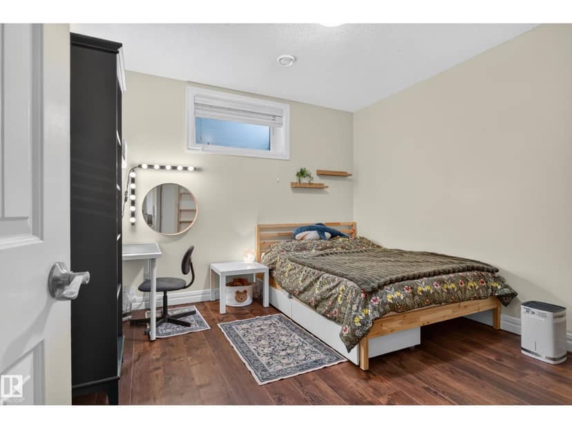 20 Kingsmoor Cl — photo 32 of 40
