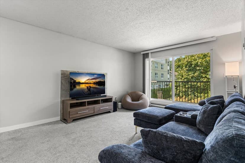 111 45598 MCINTOSH DRIVE, Chilliwack Proper South, Chilliwack