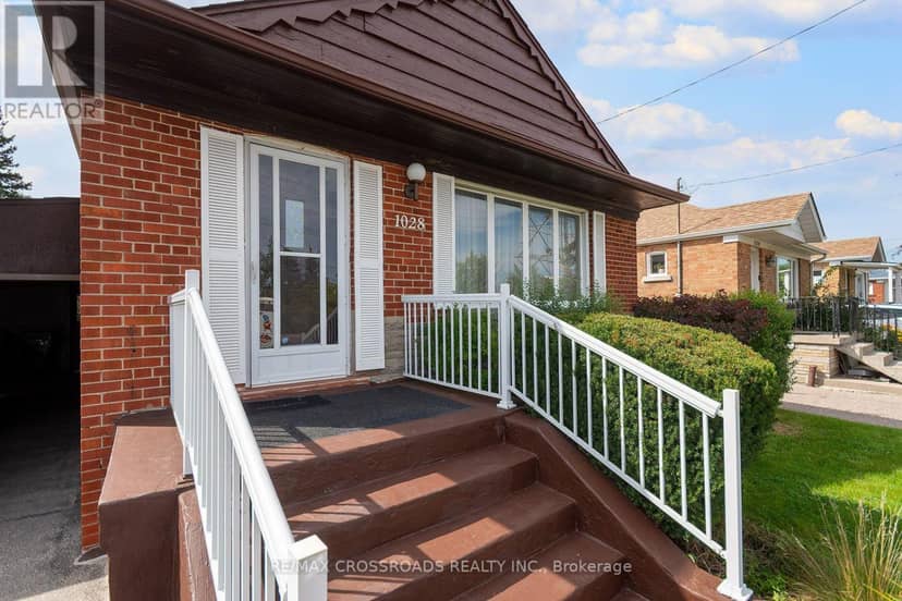 1028 Kennedy Road, Toronto, photo 5