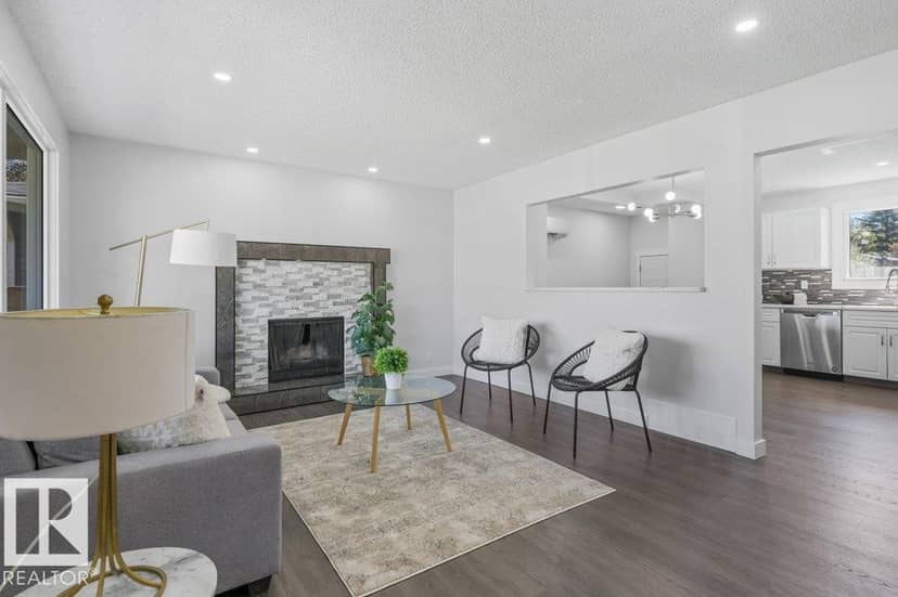 2311 146 AV NW — photo 10 of 40