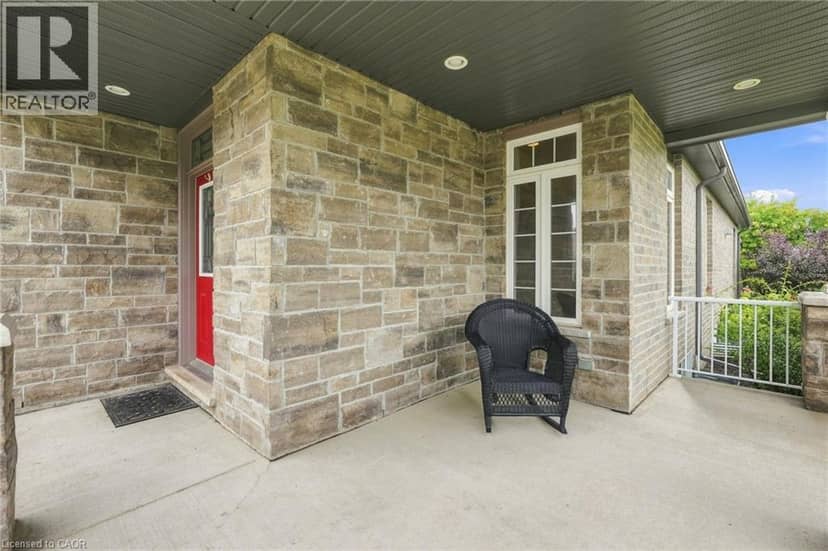 33 NORMA Crescent, Guelph, photo 3