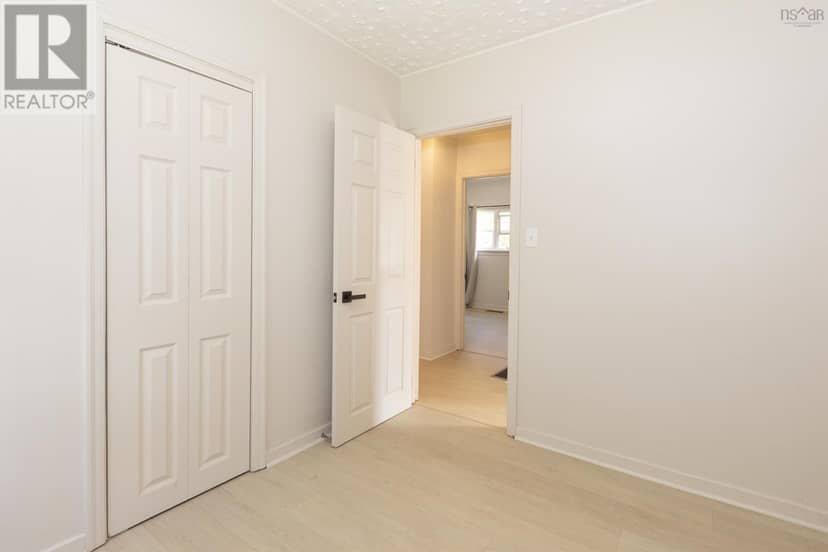 79 Hickman Street — photo 19 of 30
