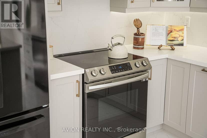 741 Bur Oak Avenue — photo 18 of 40
