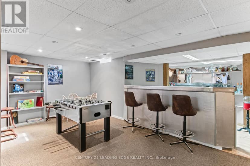 35 Hartwell Way — photo 38 of 40