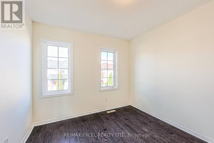 2383 Bur Oak Avenue — photo 18 of 31