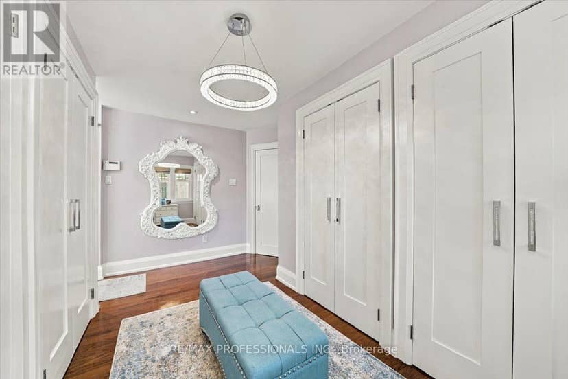 17 King Georges Road — photo 23 of 40