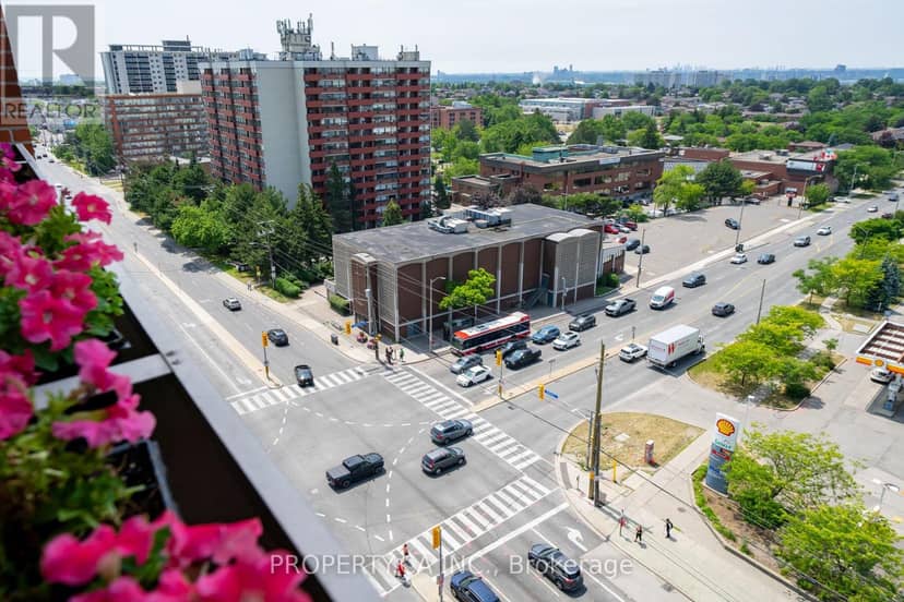 1201 - 830 Lawrence Avenue — photo 30 of 40