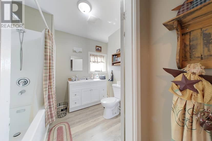 18-20 Christie Street — photo 20 of 21