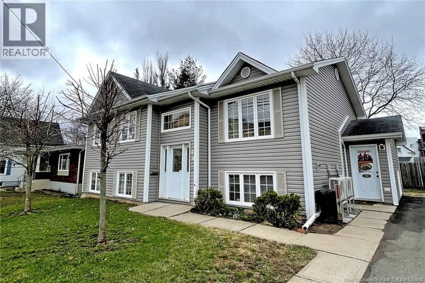 42-44 Beech Street — photo 1 of 24