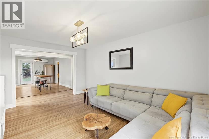 26 Chestnut Street — photo 12 of 38
