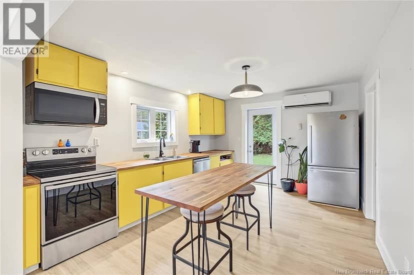 26 Chestnut Street — photo 14 of 38