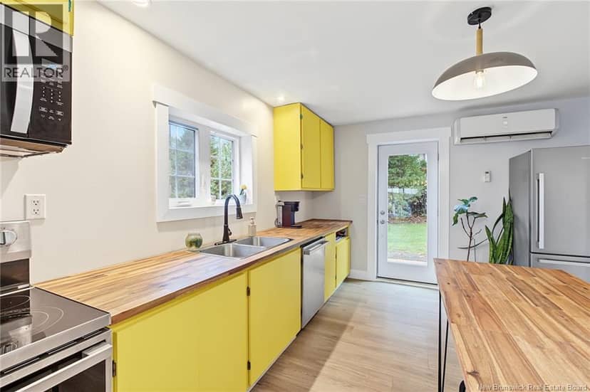 26 Chestnut Street — photo 15 of 38