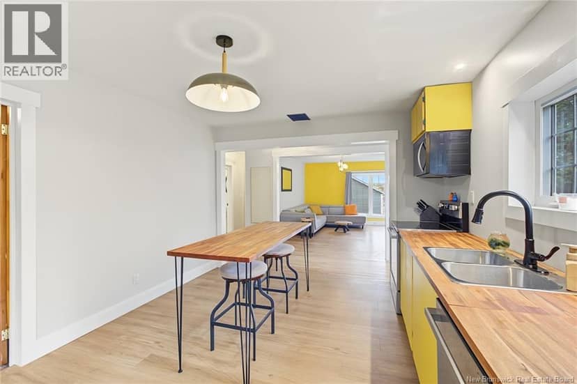 26 Chestnut Street — photo 17 of 38