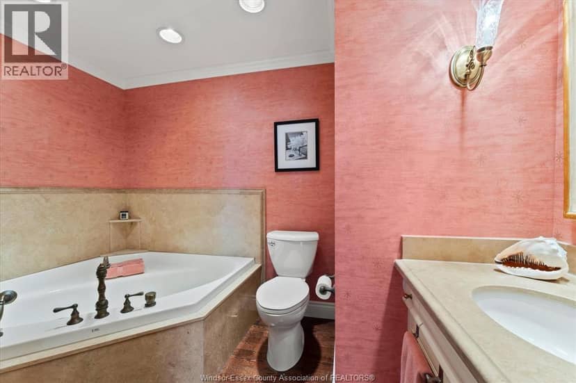 34 BOBLO ISLAND BOULEVARD Unit# Penthouse #507 — photo 24 of 40