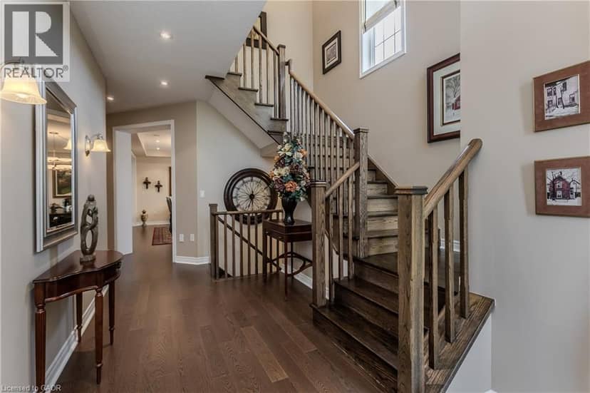 2330 VALLEYRIDGE Drive — photo 20 of 40