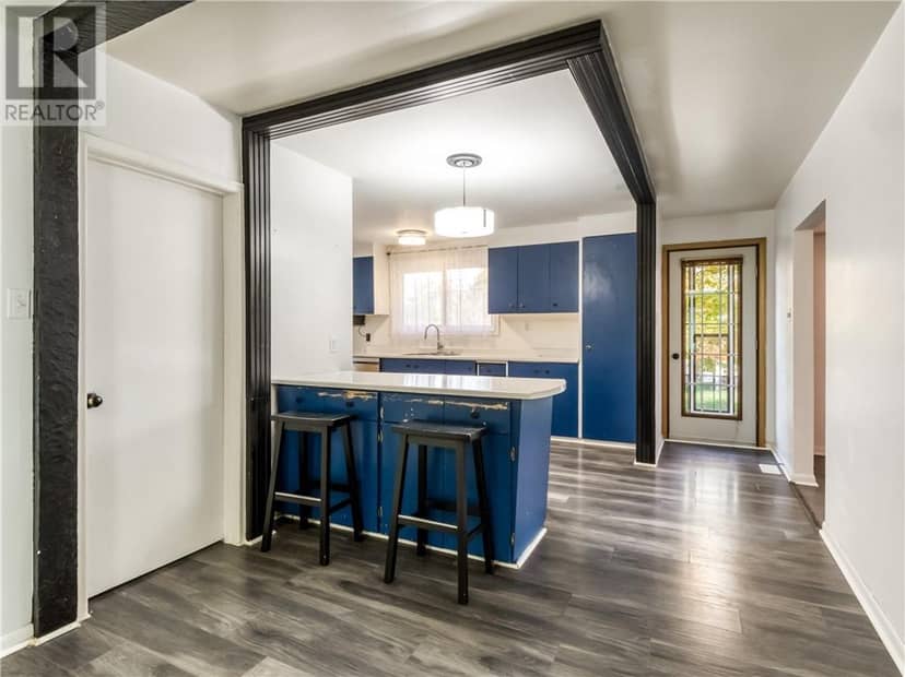 68 Pine Street — photo 12 of 40
