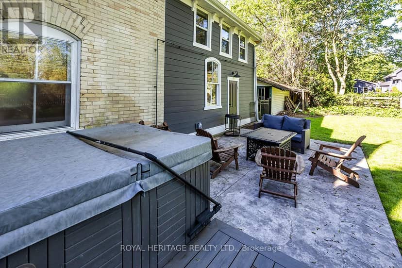 220 Cochrane Street — photo 38 of 40