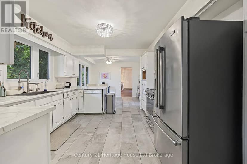 7 Thistle Court — photo 10 of 40