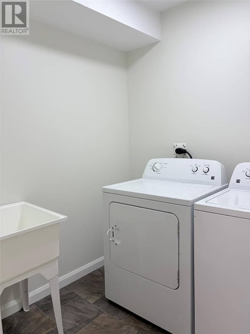 22 Beaumont Hamel Street — photo 21 of 25