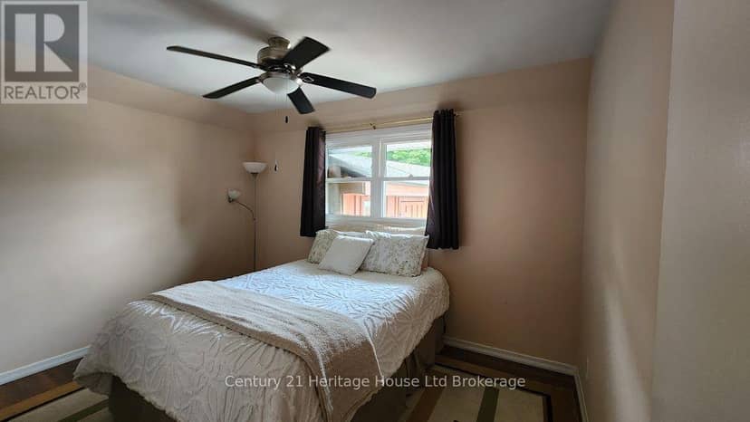 54 Glendale Drive — photo 14 of 30