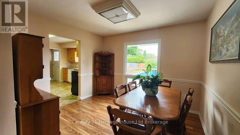 54 Glendale Drive — photo 7 of 30