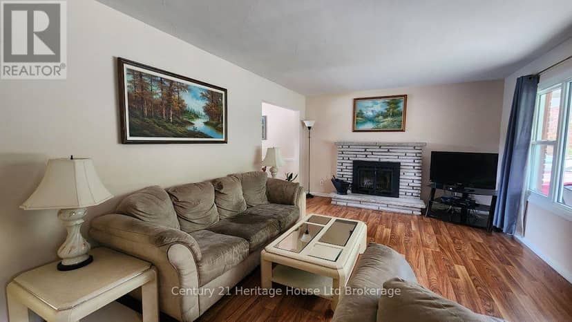54 Glendale Drive — photo 3 of 30