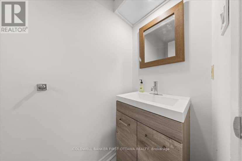 2F Castlebrook Lane, Ottawa, photo 5