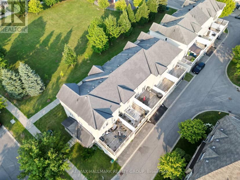 614 Martinique Lane — photo 35 of 39