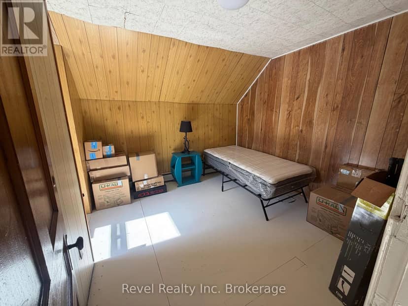 354 Poplar Street — photo 27 of 31