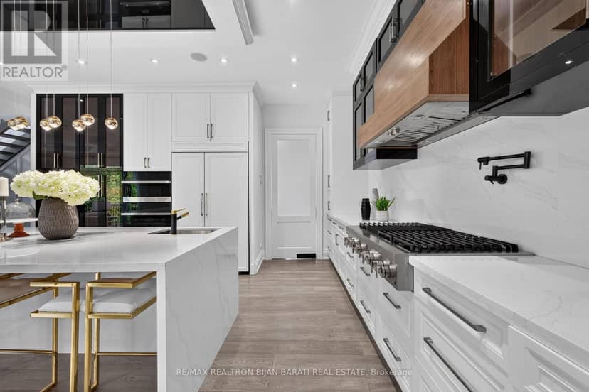 130 Pemberton Avenue — photo 21 of 40